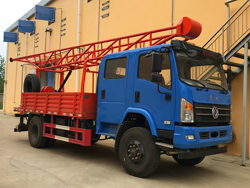 東風(fēng)商用雙排座國(guó)6汽車(chē)鉆機(jī)